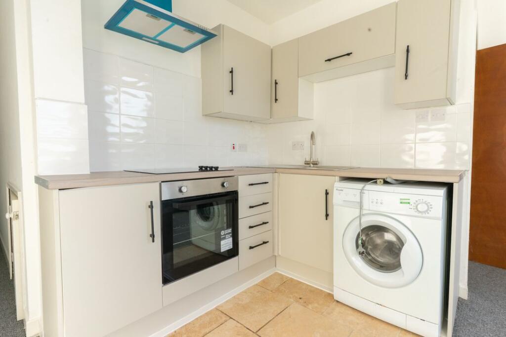 Apartment in Liverpool - View 3
