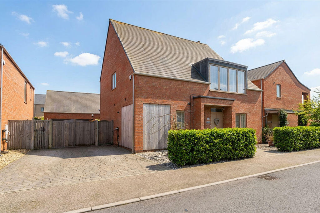 Main image of property: The Cherries, Humberston