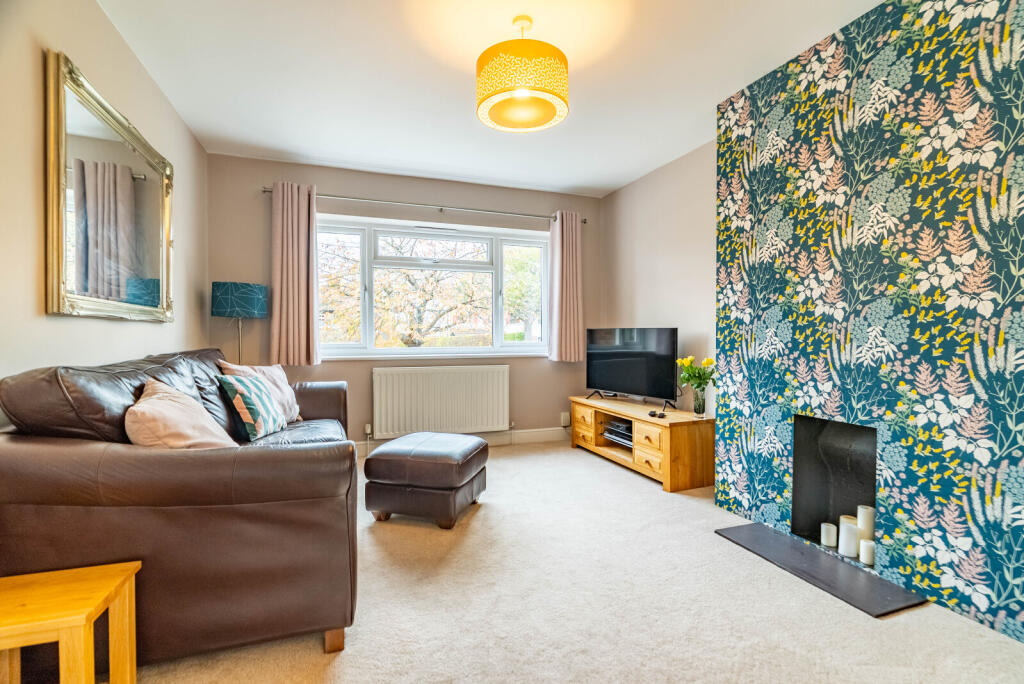 Sherwood Avenue, St. Albans, Hertfordshire, AL4 photo 2