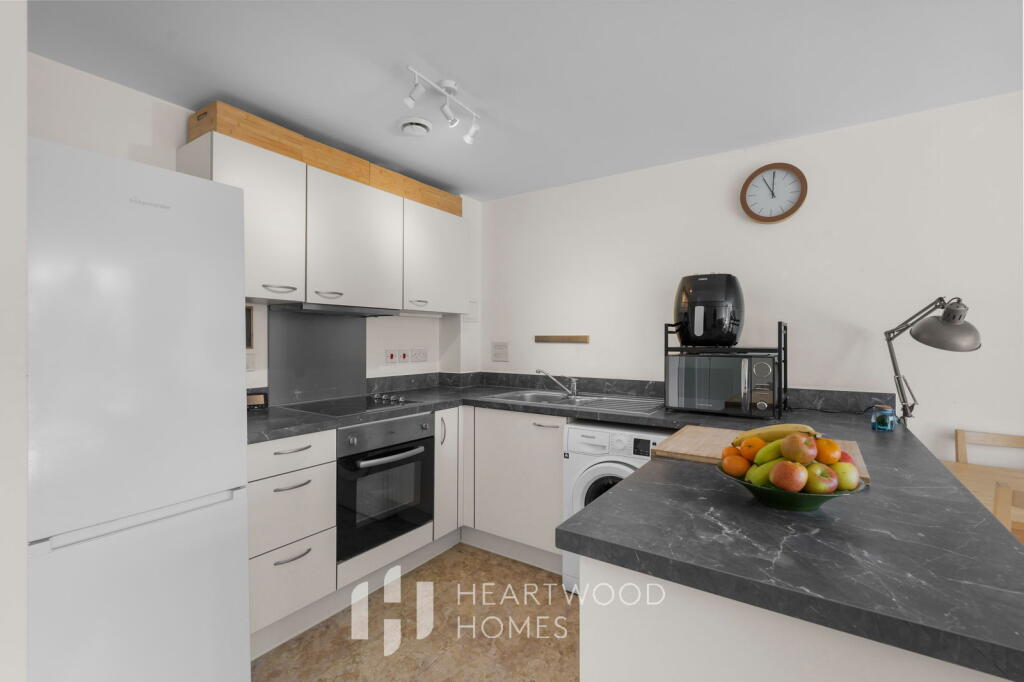 Whitley Court, Hatfield Road, St. Albans, AL1 3GL – pohled 5
