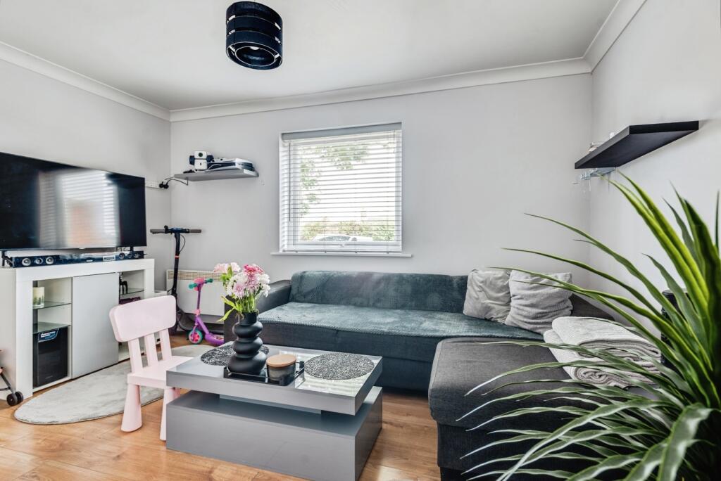 Main image of property: The Heights, Swindon, Wiltshire, SN1