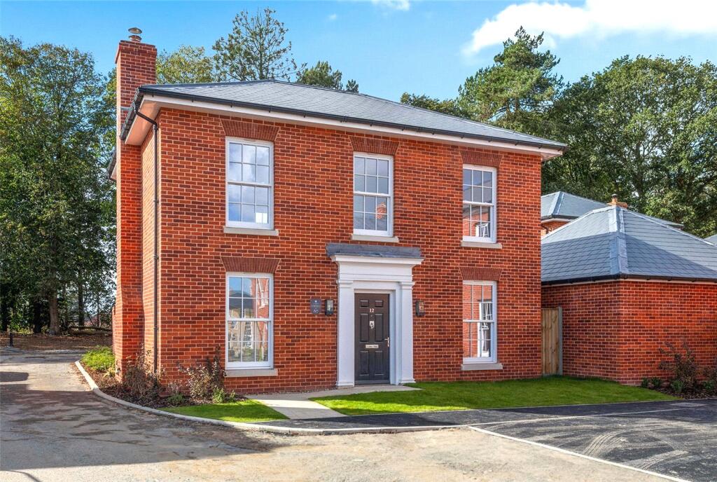 4-bed detached on St Andrews Park, Red Admiral Way, Norwich, Norfolk, NR13, £540,000