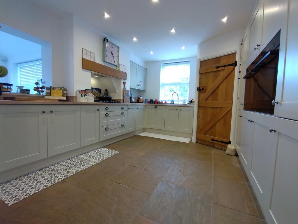 House in Stoke-on-Trent, Odd Rode - View 5