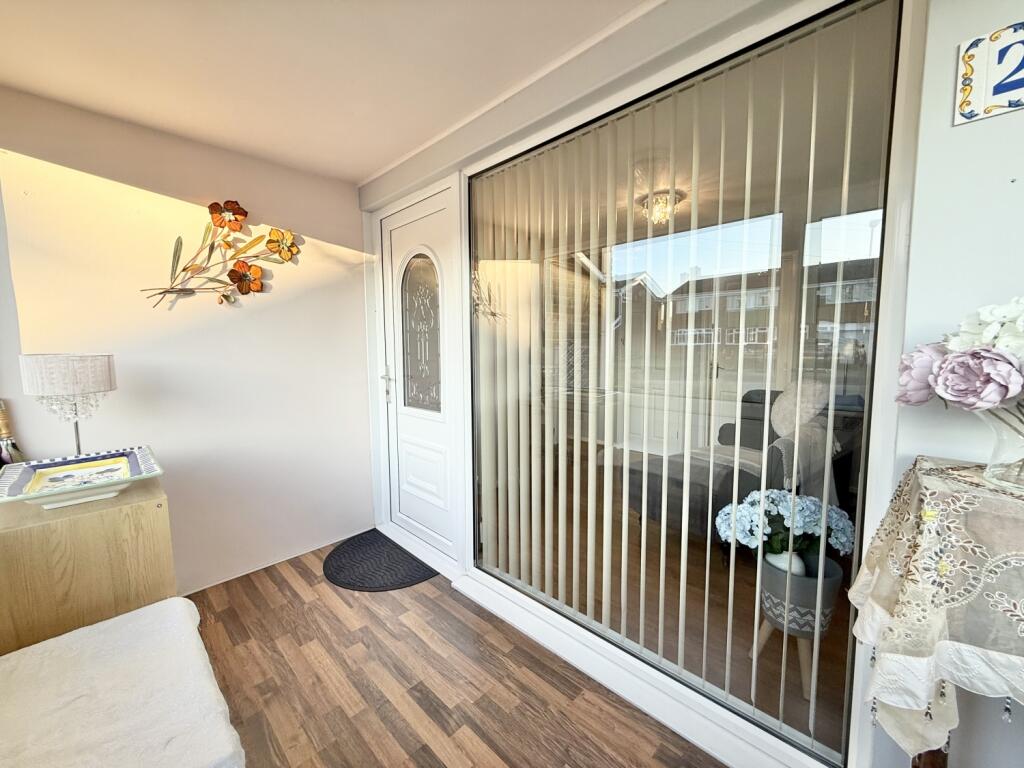 Longmeadows, East Herrington, Sunderland, SR3 photo 2