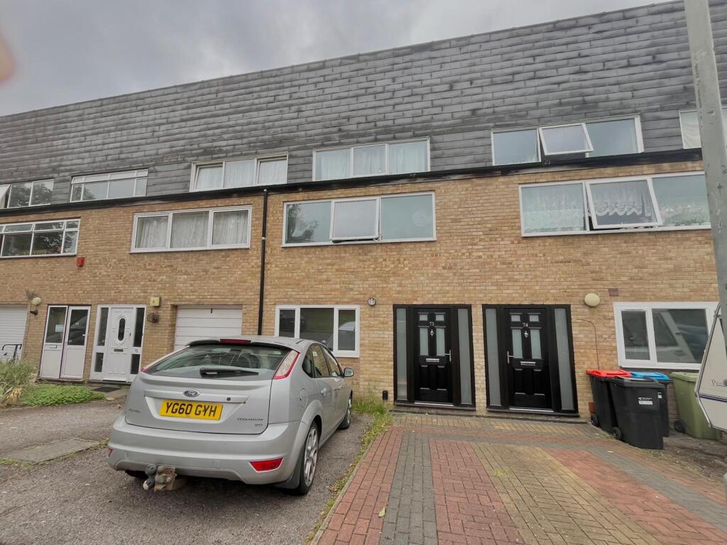Main image of property: Ashfield, MK14