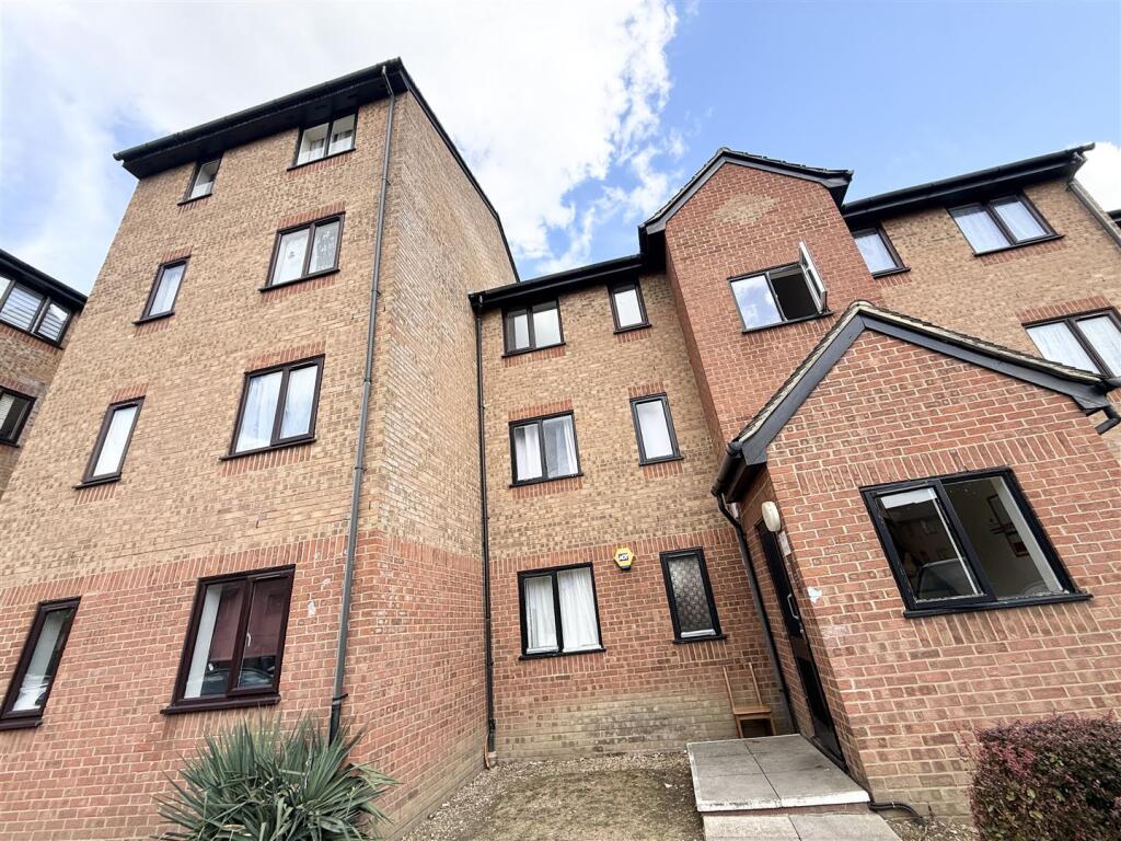 Main image of property: Streamside Close, London