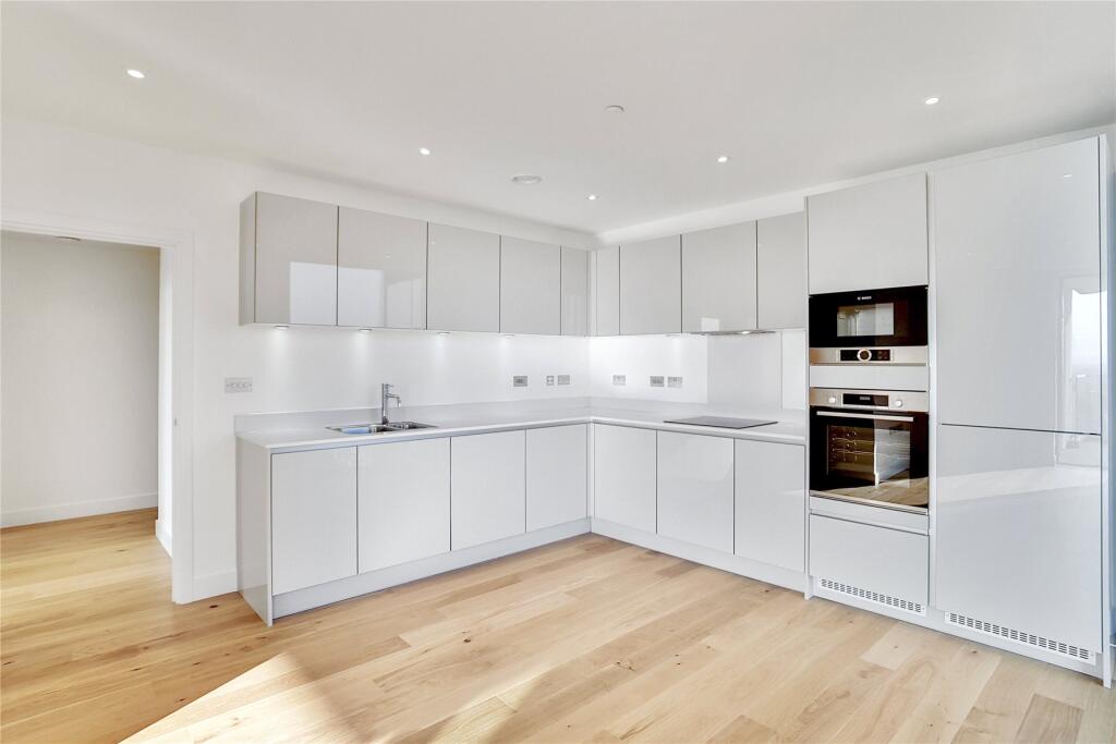 Apartment in London - View 3