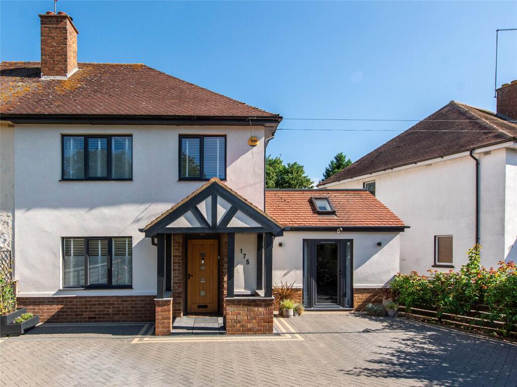 Main image of property: Fullingdale Road, Abington, Northamptonshire, NN3