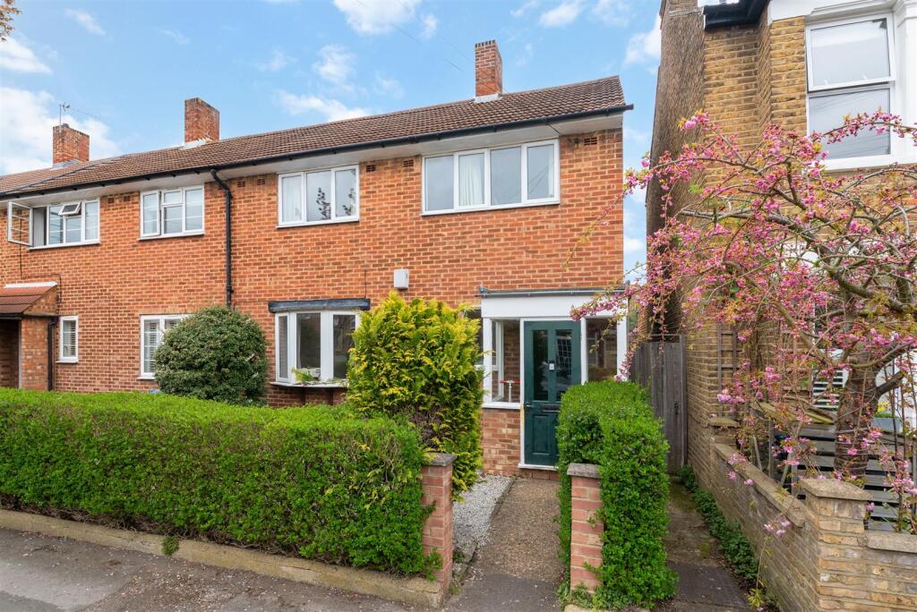 Main image of property: Sydney Road, Raynes Park