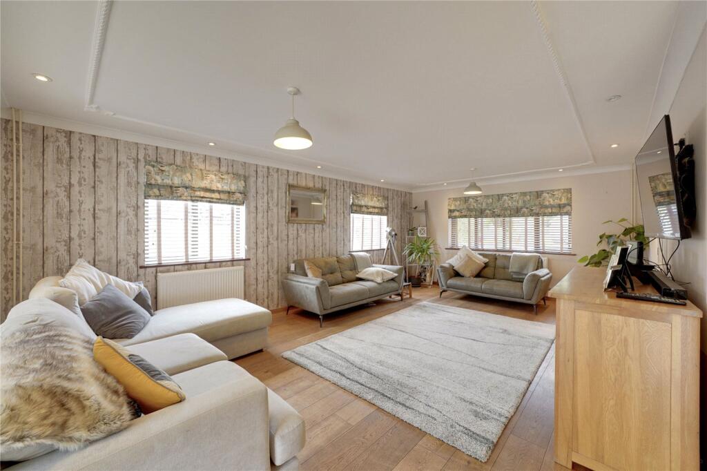 House in Bury St Edmunds, Mildenhall - View 2