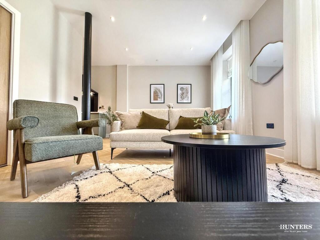 Apartment in Kirklees, Eightlands, Savile Town