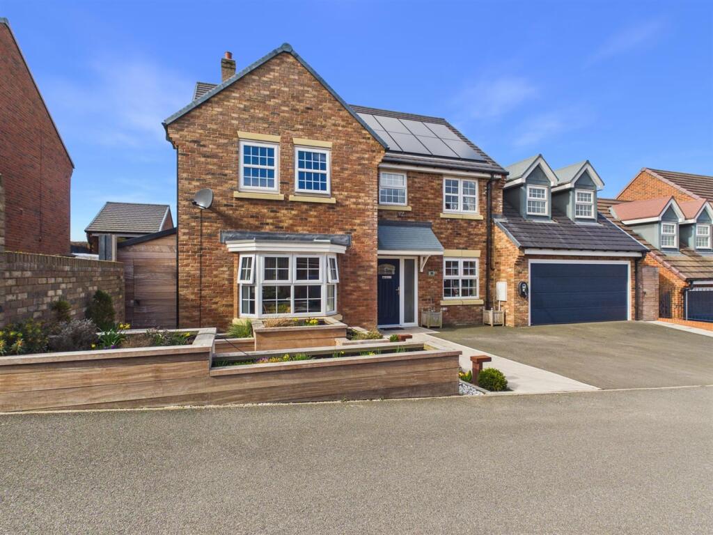 Main image of property: 11 Middlewood Close, Castle Vale, Barnard Castle