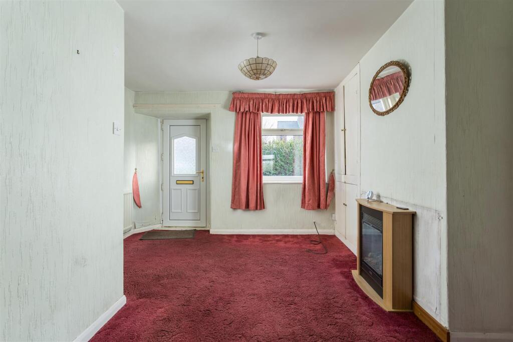 63 Scarborough Road, Norton, Malton photo 2