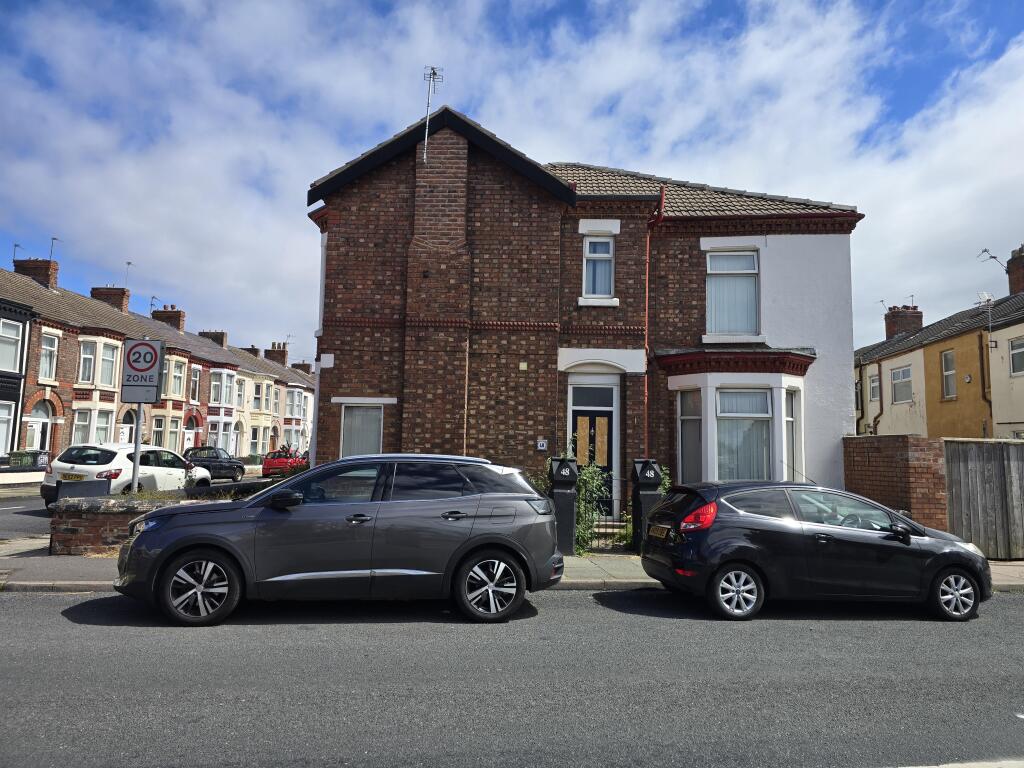 House in Wallasey, Egremont - View 2
