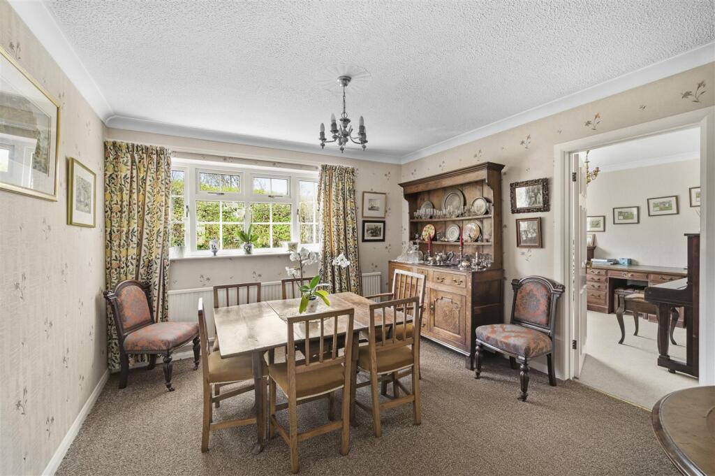 House in Cowbridge - More