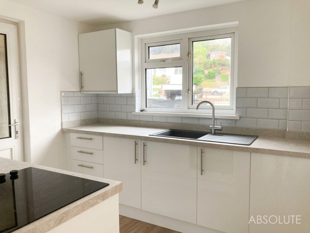 House in Paignton, Foxhole - View 5