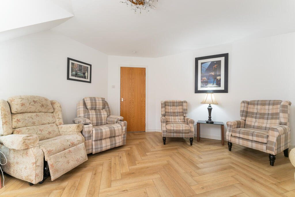 Apartment in Glasgow - View 4