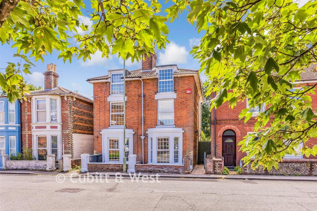 Main image of property: West Street, Havant, Hampshire