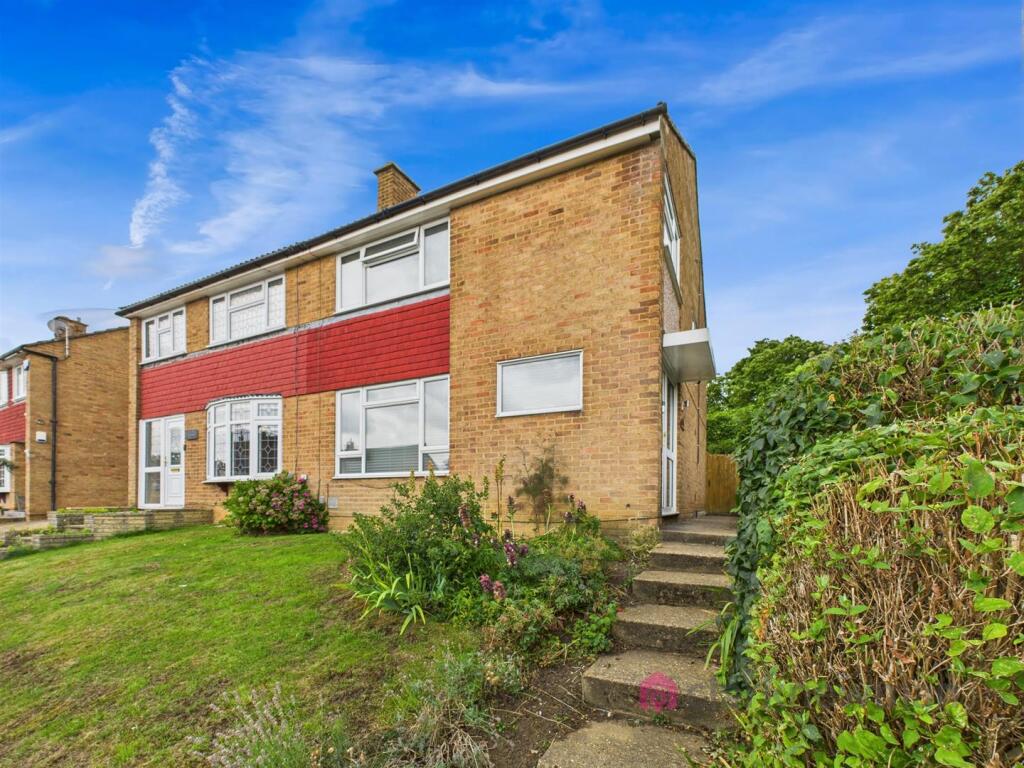 Main image of property: Fir Park, Harlow, CM19