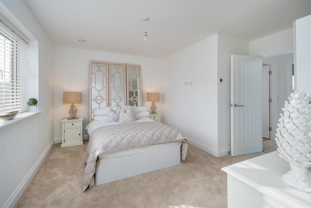 Godshill Village - View 4