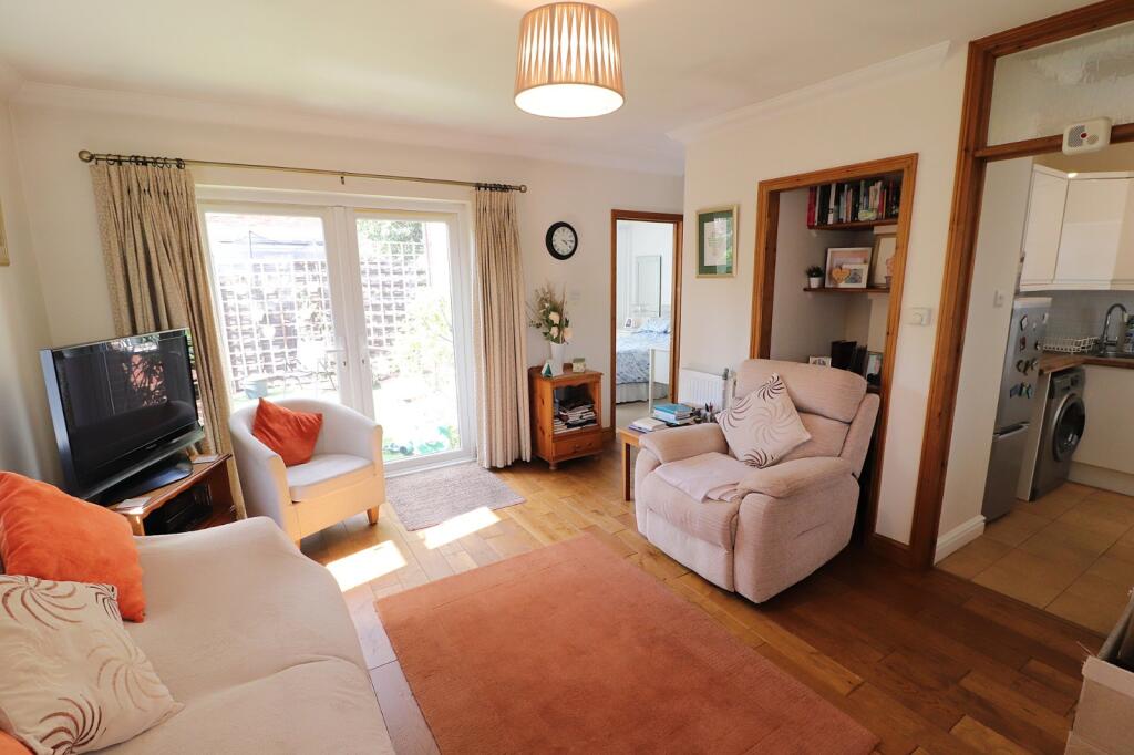 House in Stevenage, Old Town - View 3