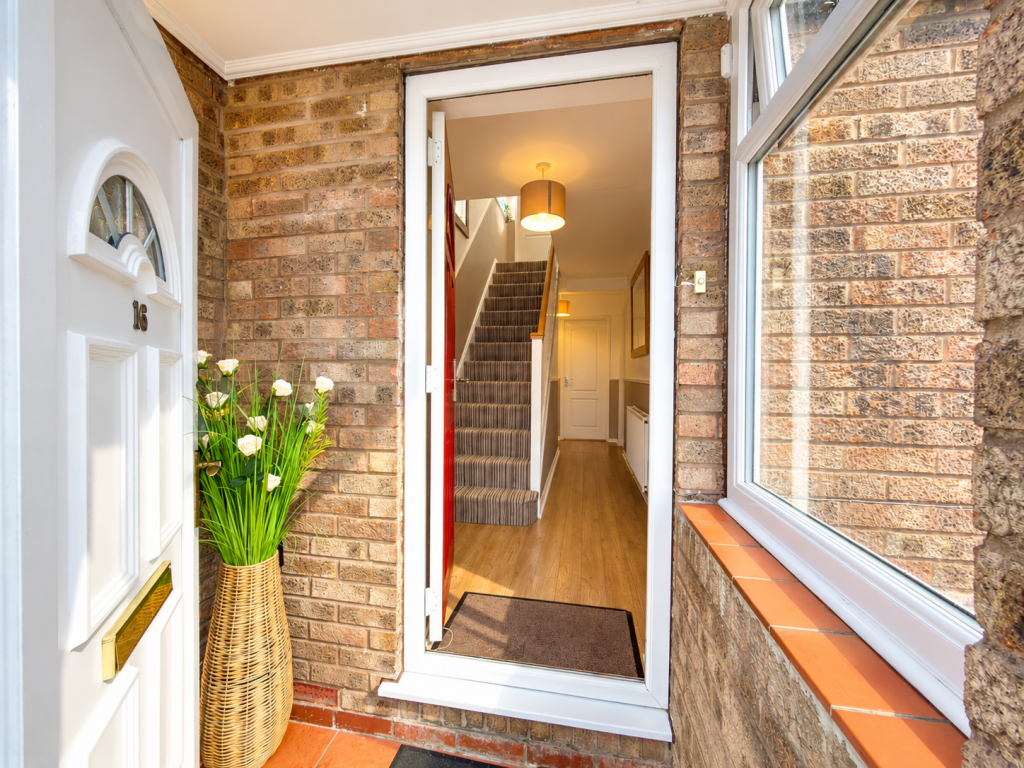 House in Stockport, Greater Manchester - View 4