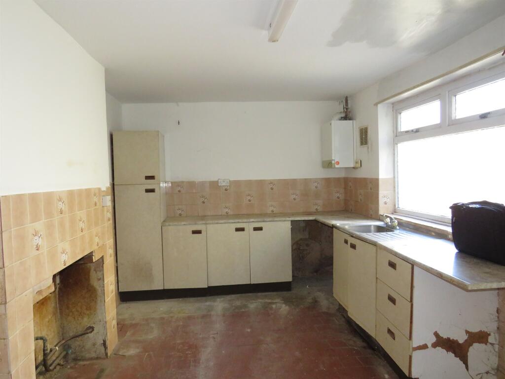 House in Wellingborough, Burrow's Bush - View 5
