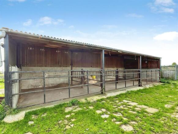 BARN
