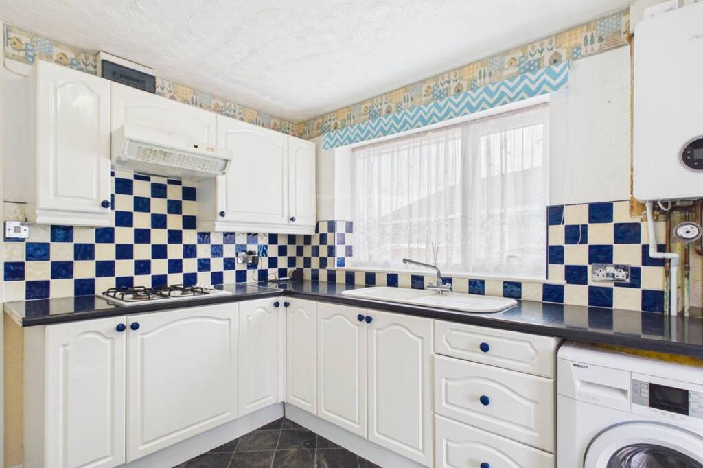 House in Warrington, Greystone Heath, Penketh - View 5