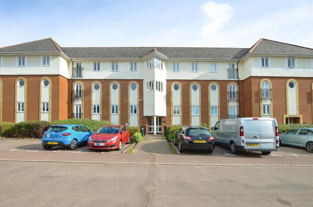 Main image of property: Walsingham Close, Hatfield