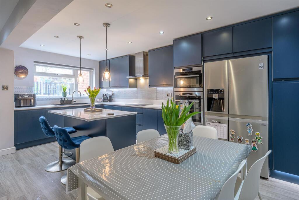 Bromley, Brierley Hill, DY5 4PJ photo 4