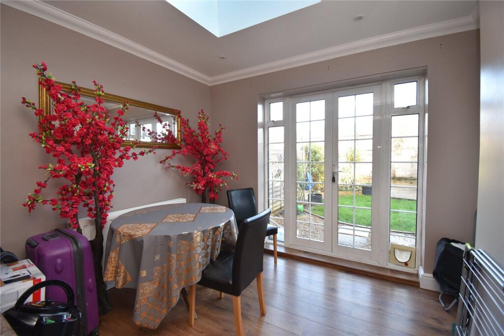 House in Southall - View 4
