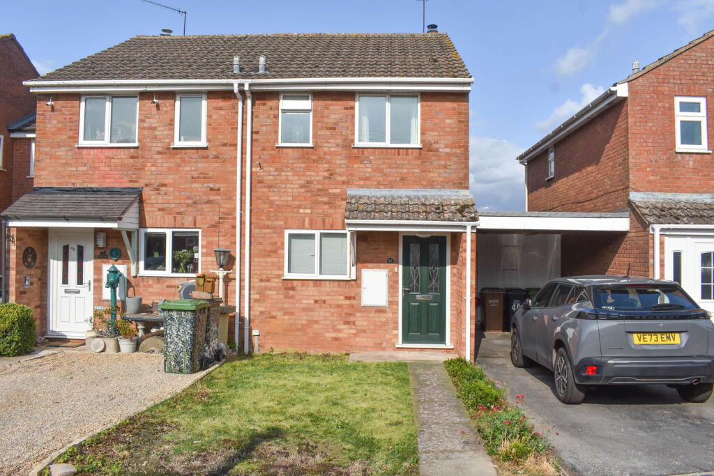 Main image of property: 47 Wadborough Road, Littleworth, Worcester.  WR5 2QE
