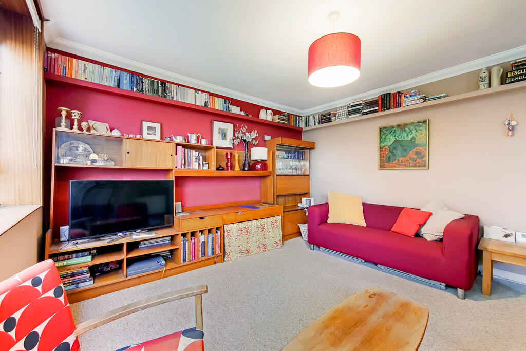 Apartment in London - View 2