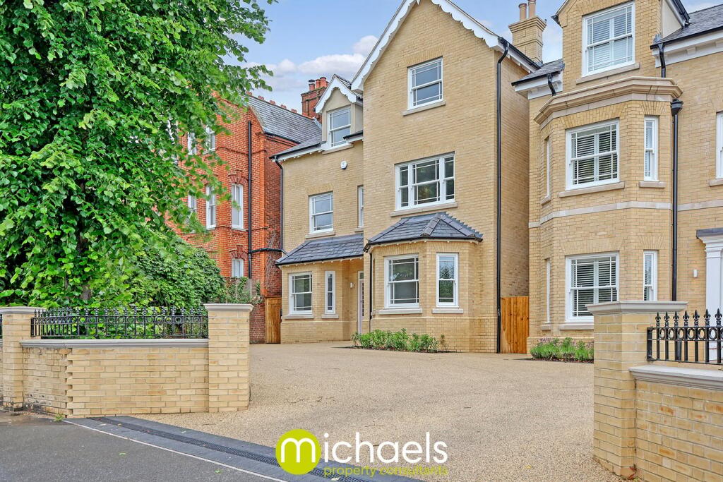 6-bed detached on Creffield Road, Lexden, Colchester, CO3, £900,000