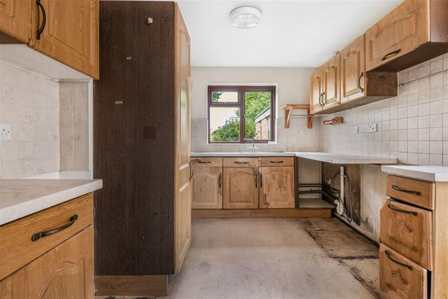 Springfield Crescent, Harpenden, AL5 photo 4