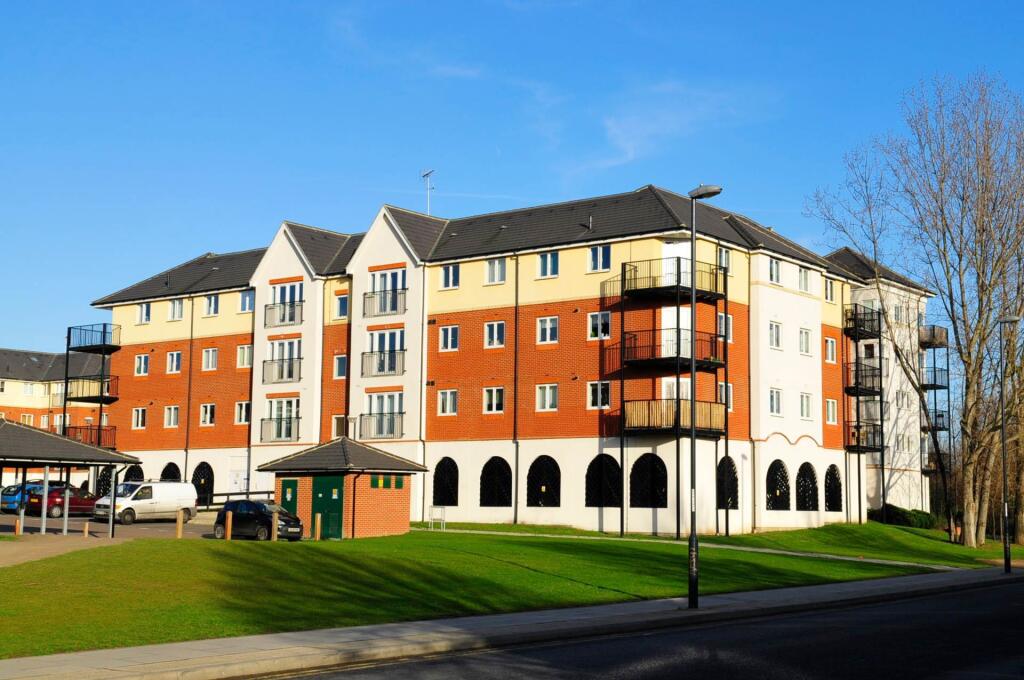 Main image of property: Pettacre Close, Thamesmead West, SE28 0PB