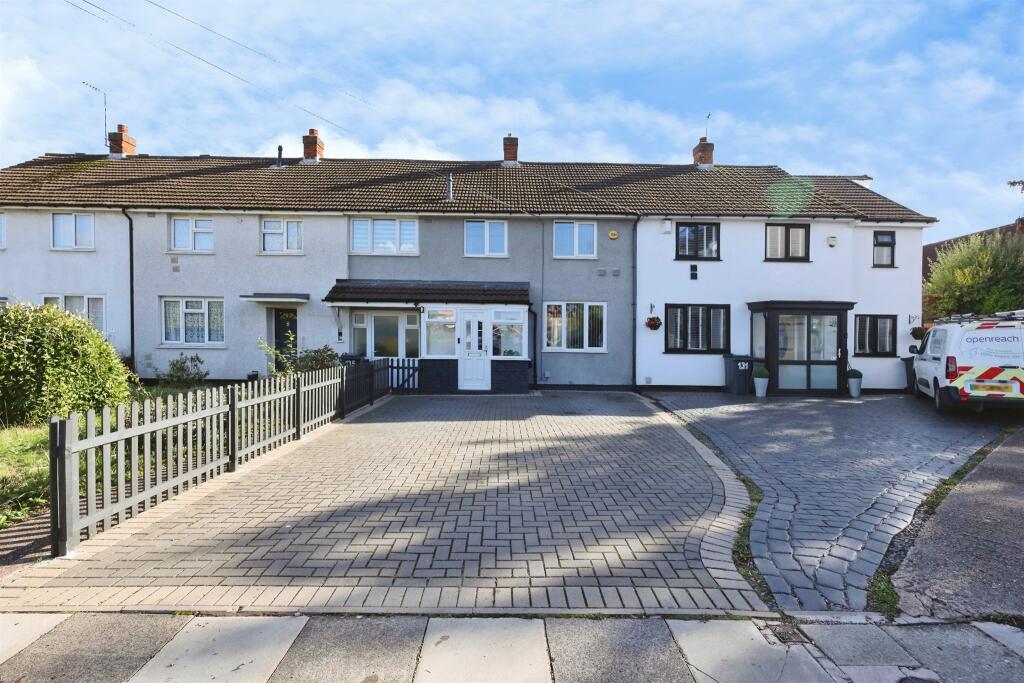 4-bed terraced on Gressel Lane, Birmingham, £270,000