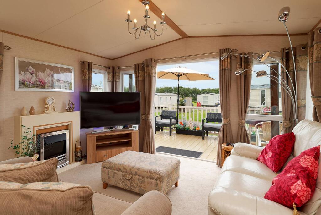 St Nicholas Number 32, Turnberry Holiday Park, Girvan, KA26 9JW photo 2