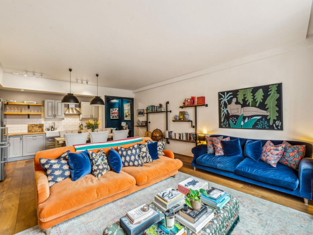 Apartment in London - View 3