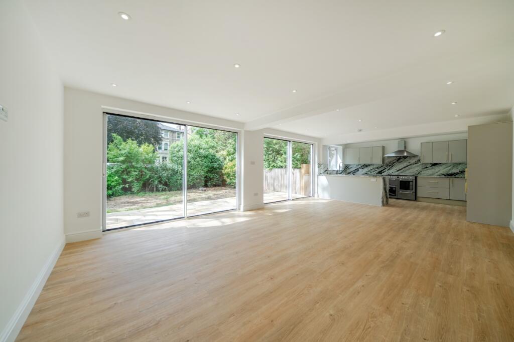 Main image of property: Shooters Hill Road SE3