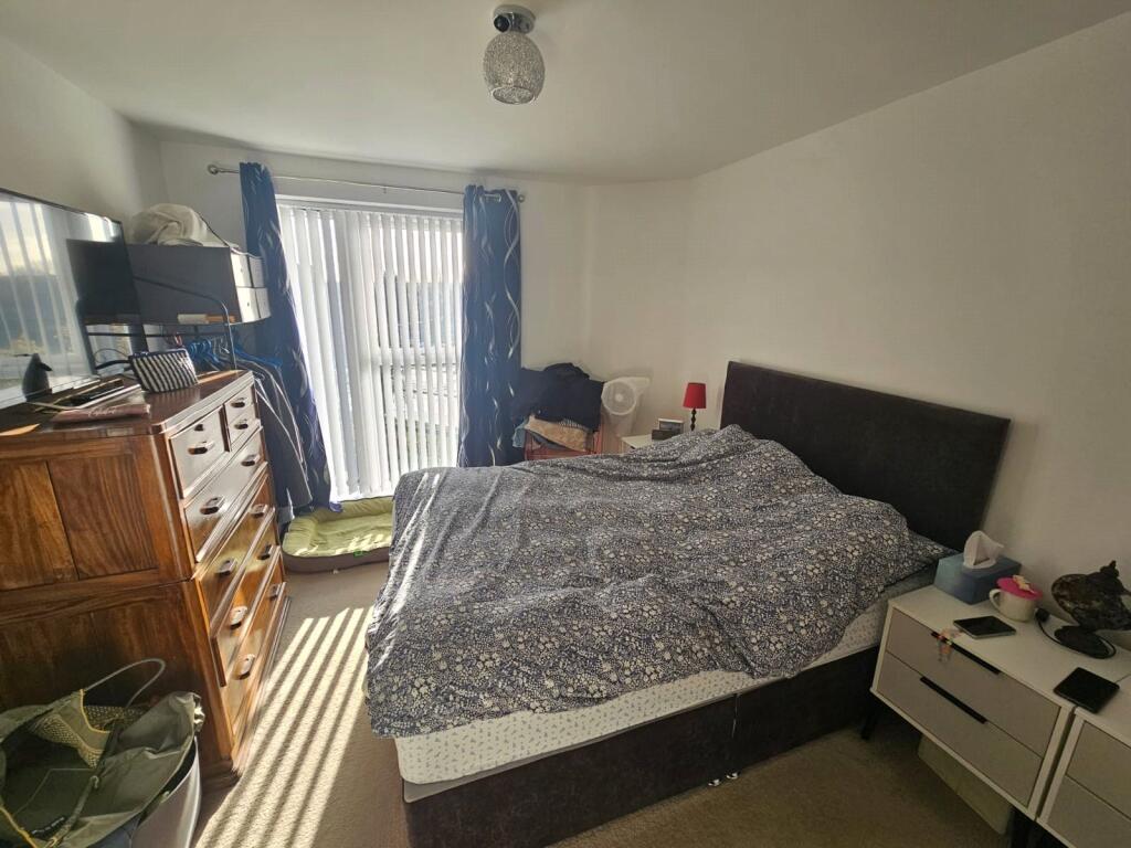 Apartment in Birmingham, West Midlands - View 4