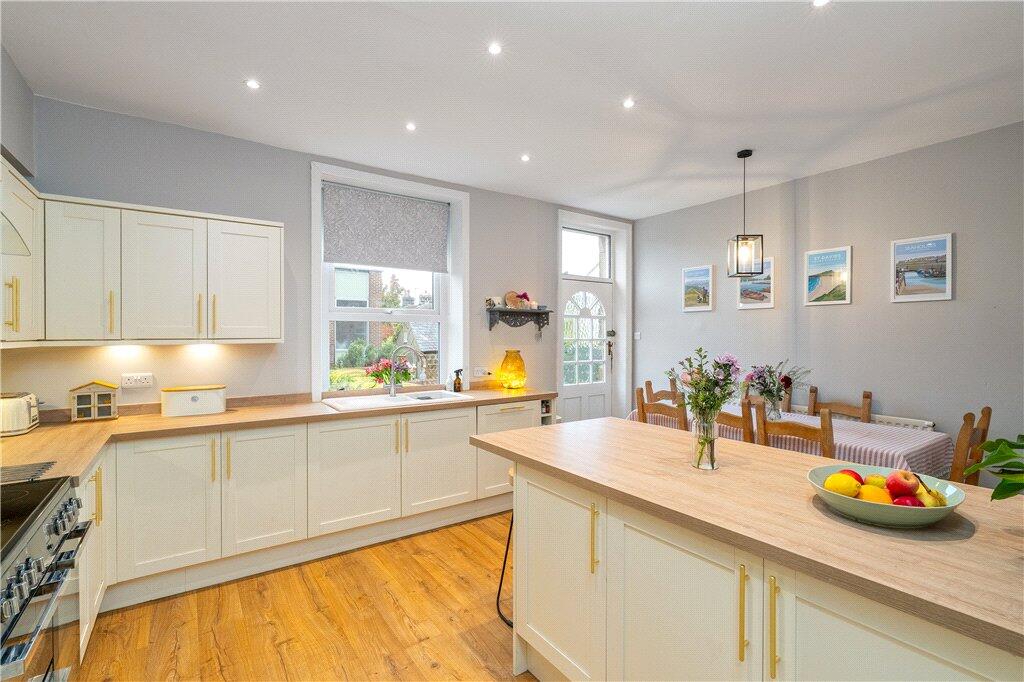 House in Leeds - View 5