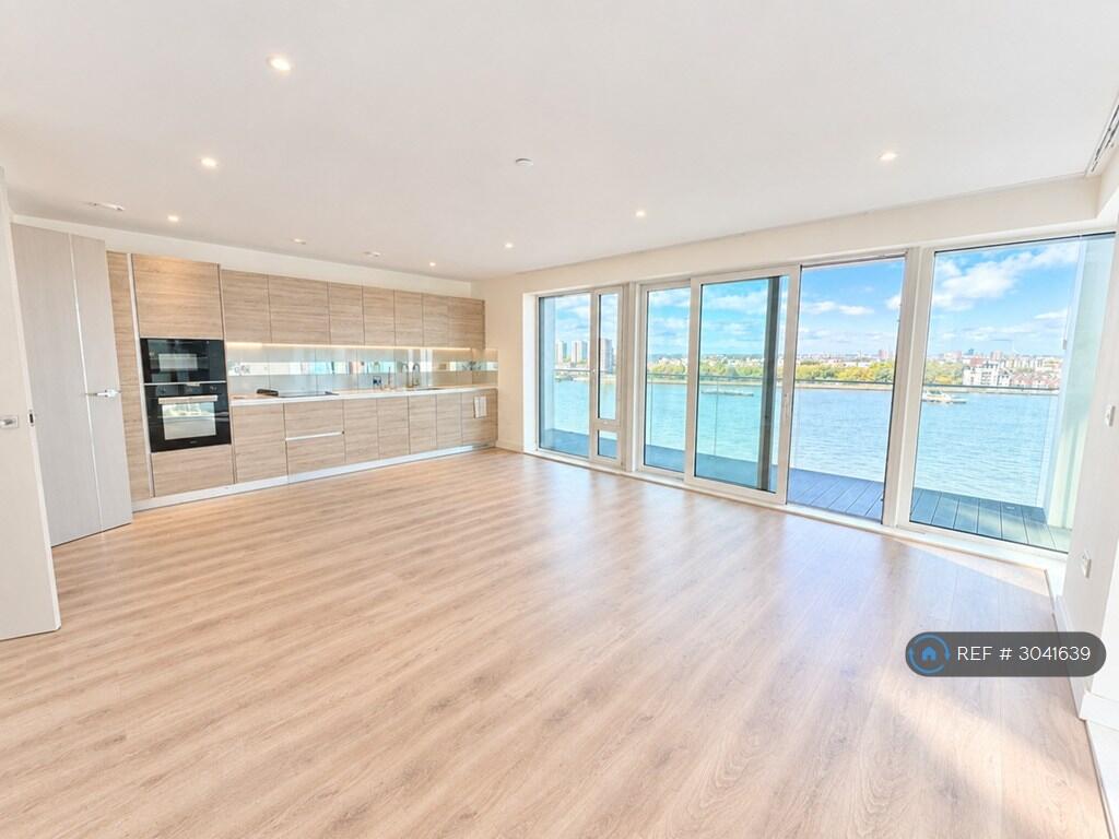 Main image of property: Deveraux House, London, SE18