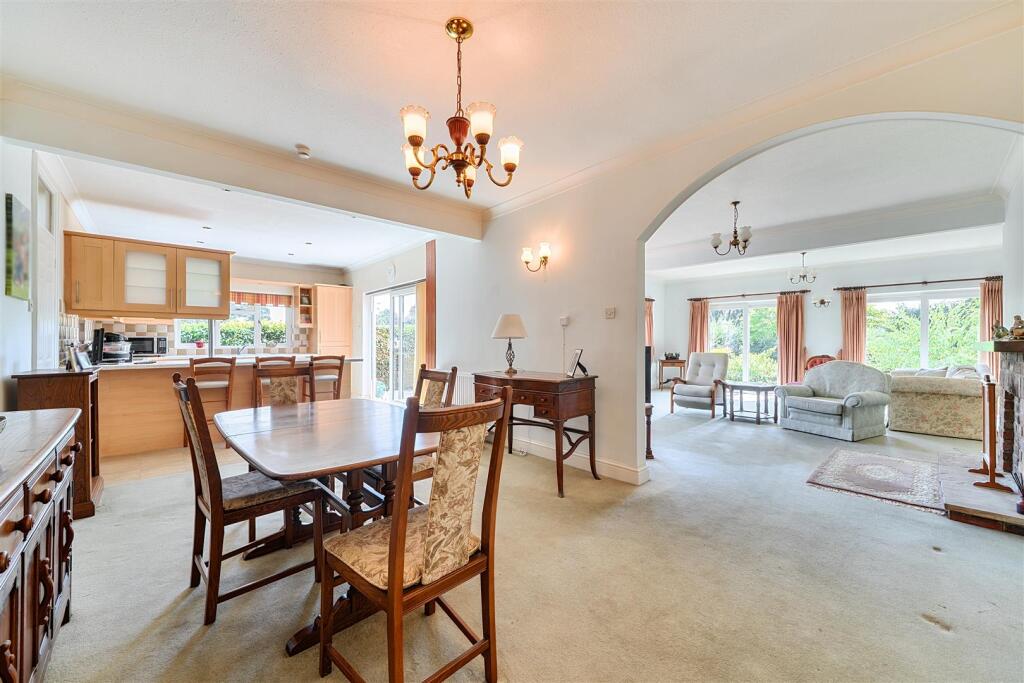 House in Reigate and Banstead, Surrey - More