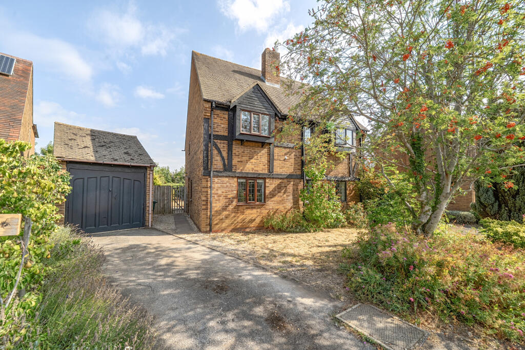 Main image of property: The Dairyground, Shutford, OX15