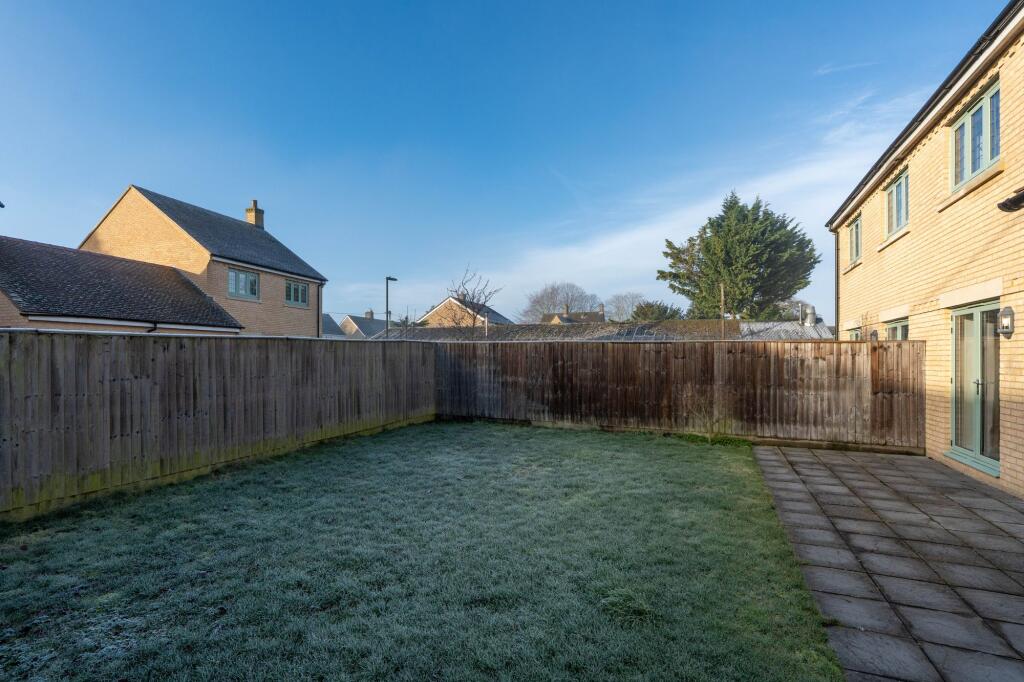 Woodlands Place, Eynsham, OX29 photo 4