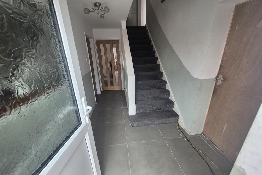House in Taunton - View 5