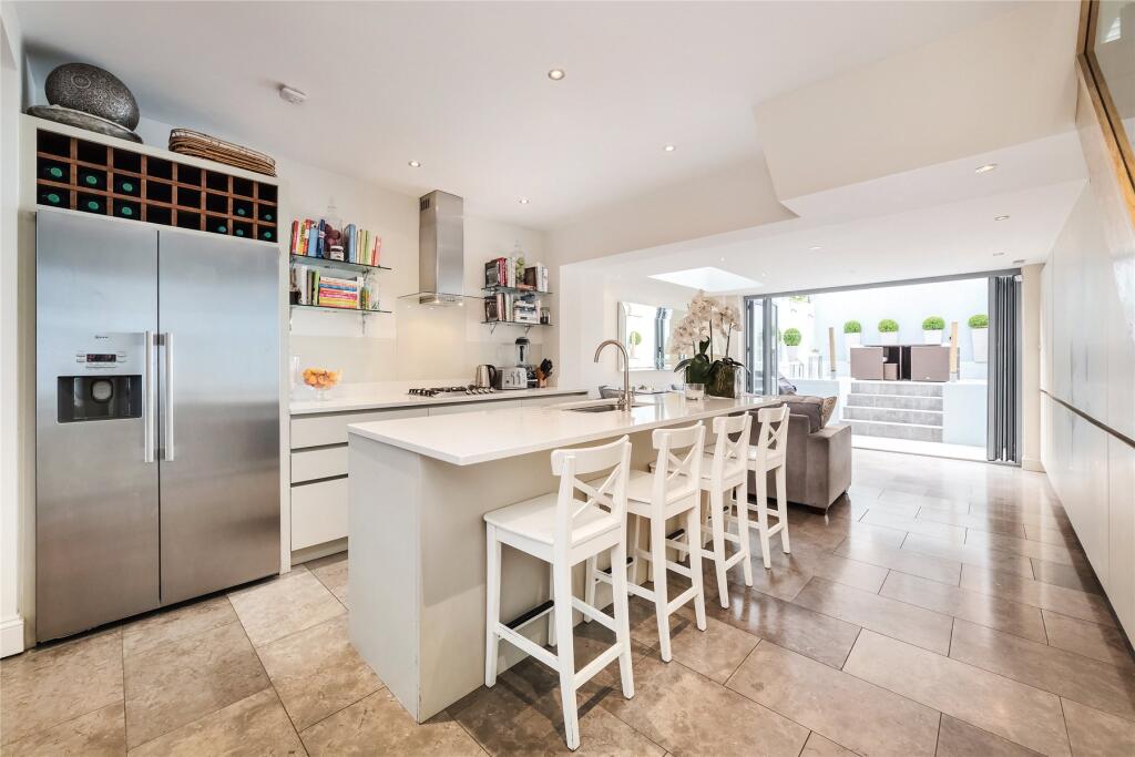 Main image of property: Langton Street, London, SW10
