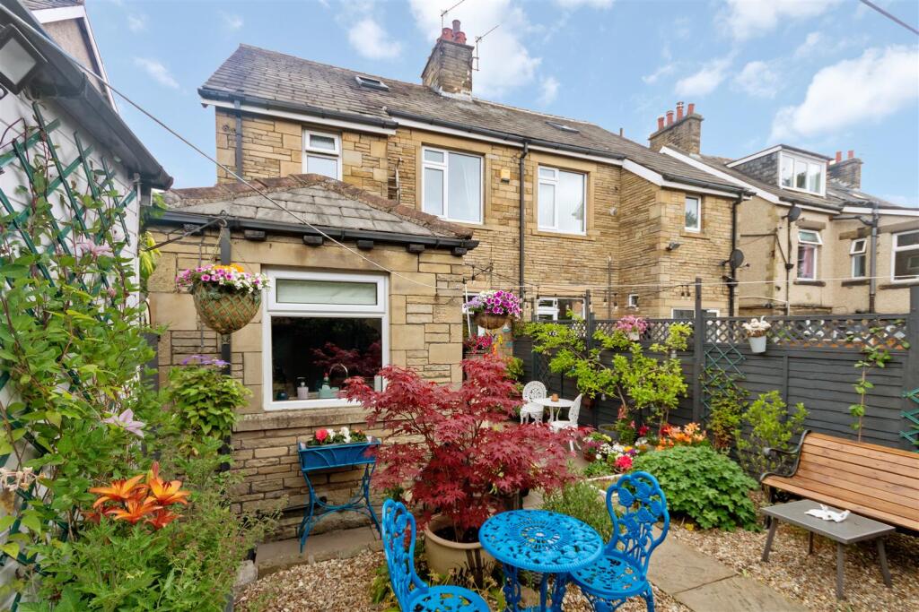 Additional image 18 of Wrose Road, Bradford